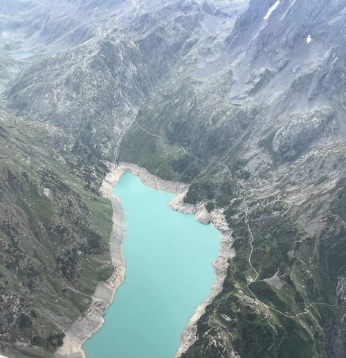 Scioglimento ghiacciai sulle Alpi: il cambiamento climatico minaccia la biodiversità