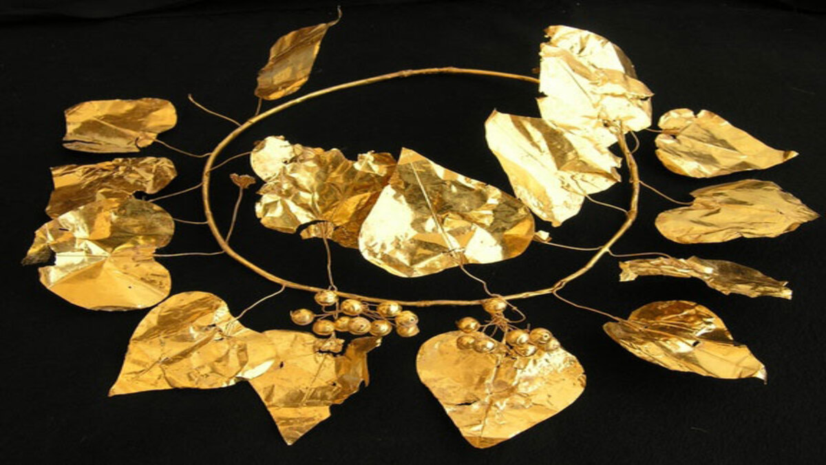 Cipro: scoperte tombe dell’età del bronzo piene d’oro e pietre preziose