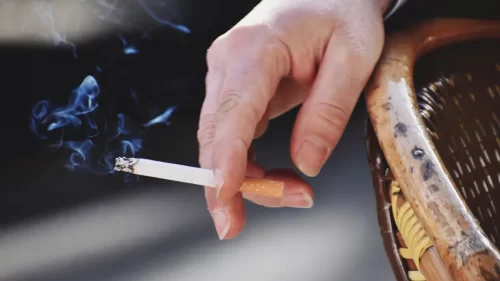 Un nuovo farmaco contro il fumo fa smettere di fumare 1/3 delle persone