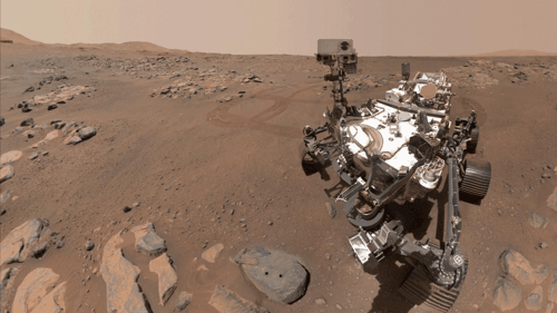 Percy è un rover obbediente e annuisce accettando di mettersi in pausa per due settimane.
