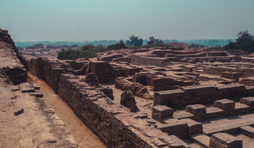Le strade e le strutture organizzate della civiltà di Mohenjo-daro nella Valle dell'Indo.