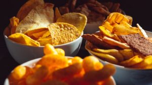 Gli alimenti ultra-processati aumentano il rischio di cancro alla bocca e alla gola