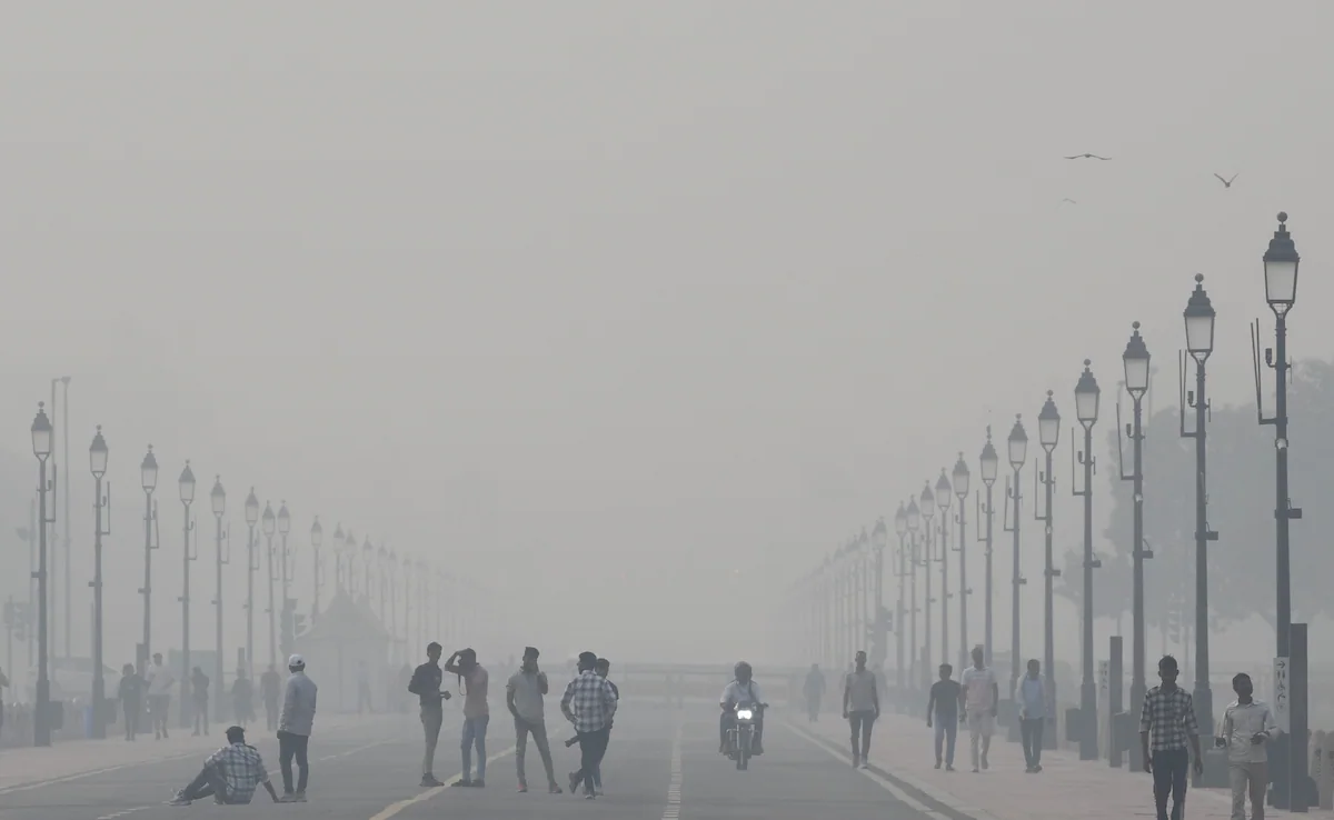Nuova Delhi userà la pioggia artificiale per combattere l’inquinamento dell’aria