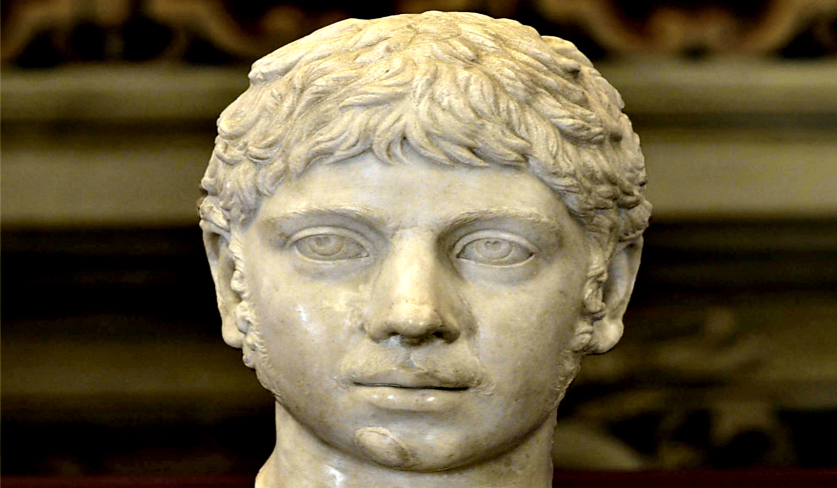 Un museo inglese riclassifica imperatore romano come transgender