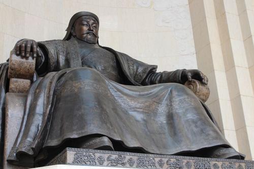 genghis-khan-m-1.jpg