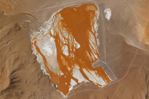 La Laguna Colorada, o Lago Rosso, nelle Ande boliviane il 7 settembre 2023