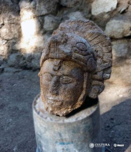Scoperta una statua di guerriero serpente a Chichén Itzá