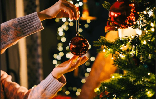 La sindrome dell’albero di Natale: allergie durante le festività