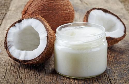 Gli effetti negativi dell’olio di cocco sulla salute