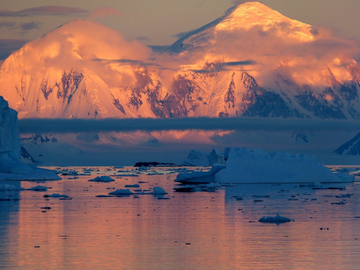 Antartide: il ghiacciaio Cadman ha iniziato a sciogliersi improvvisamente