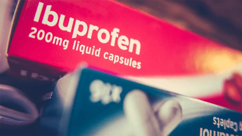 Qual è la differenza tra paracetamolo e ibuprofene?
