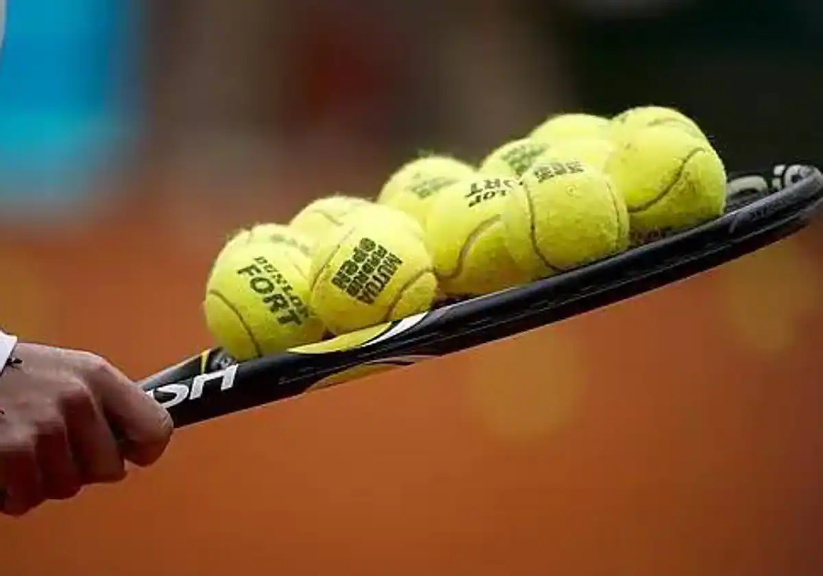 Perché le palline da tennis sono “pelose”?