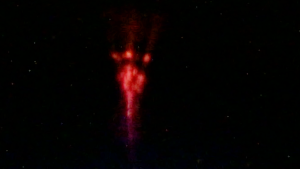 Un astronauta scatta la foto di uno spettro rosso visto dalla Stazione Spaziale