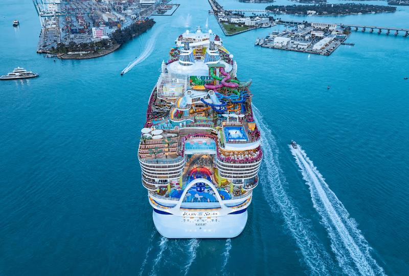 icon-of-the-seas-m-1.png