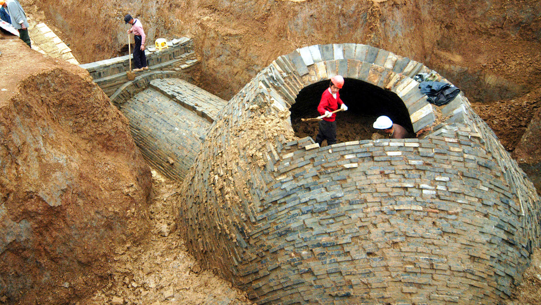 Cina: scoperte oltre trecento tombe in un’antica necropoli a Jinan