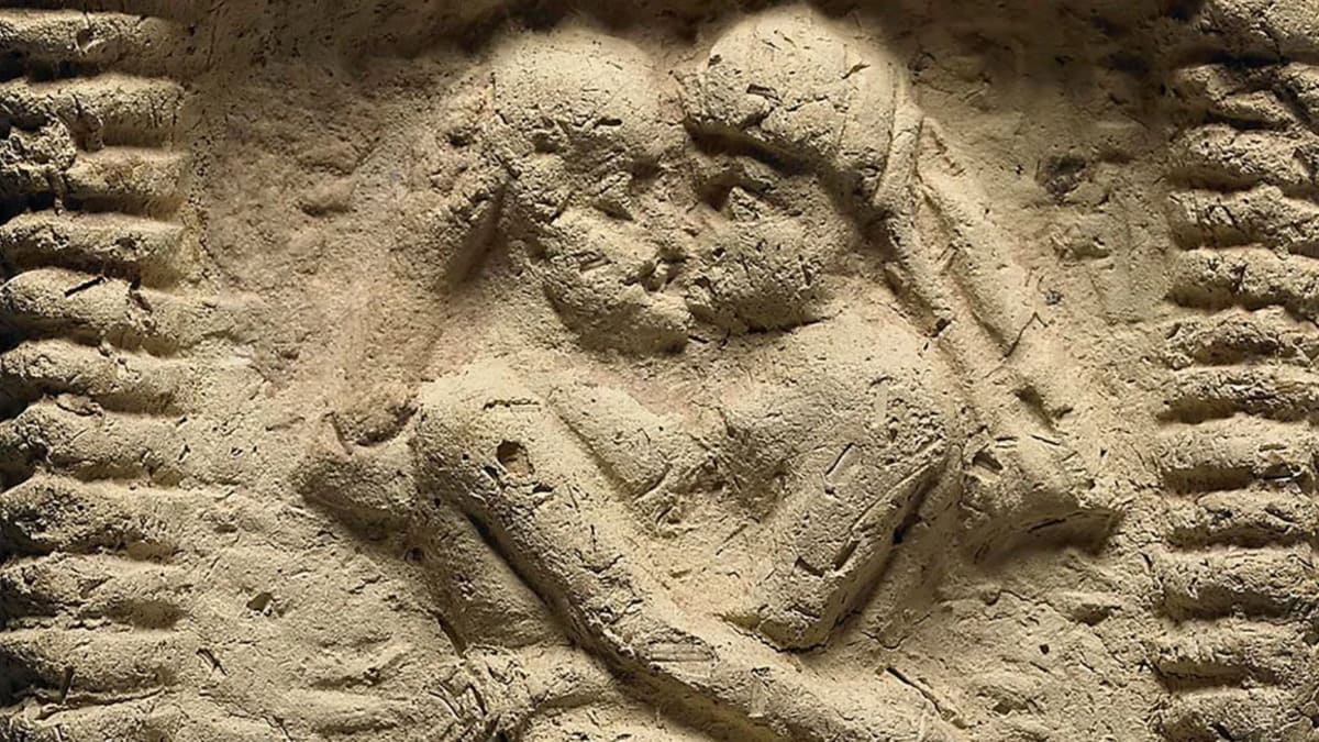 Il bacio più antico di sempre risale a 1.000 anni prima di quanto stimato