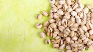 Un mucchio di pistacchi