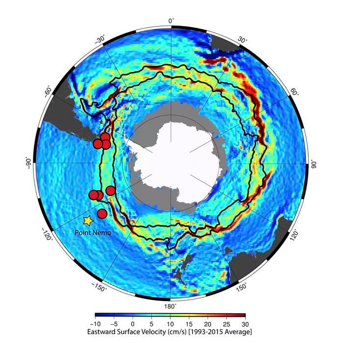 La ACC è più veloce dove la mappa è rossa o gialla, più lenta per il blu profondo. I punti rossi sono siti dove sono stati raccolti carotaggi di sedimenti.