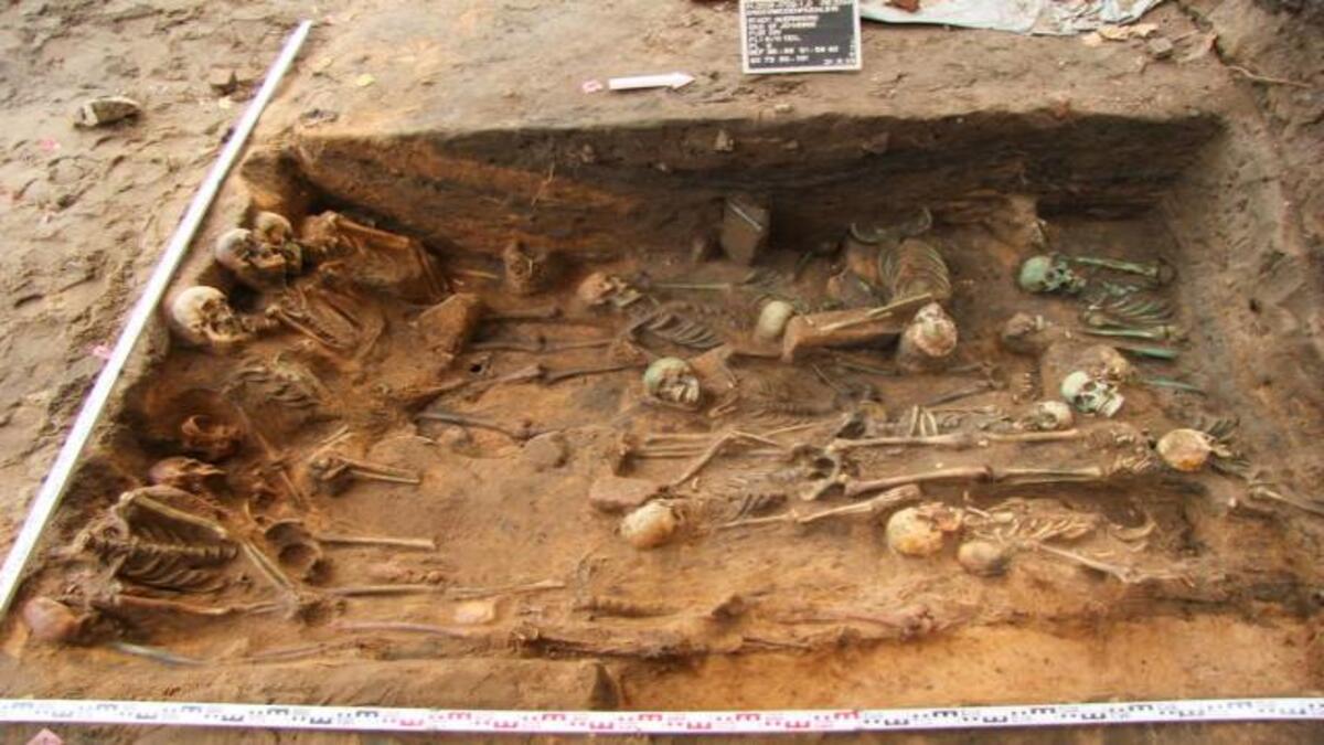Trovata la più grande sepoltura di massa di vittime della peste in Europa