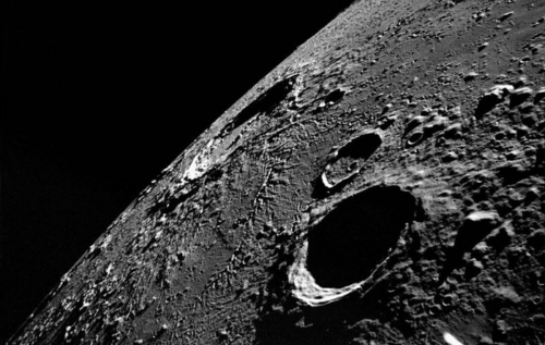 La nuova linea temporale lunare: un’analisi approfondita