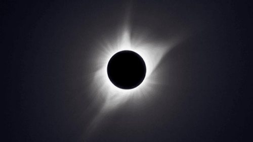 Eclissi Solare Totale 2024: Preoccupazioni e Preparativi