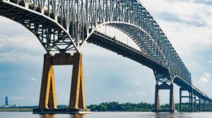 Crollo del Ponte Francis Scott Key: Analisi e Implicazioni