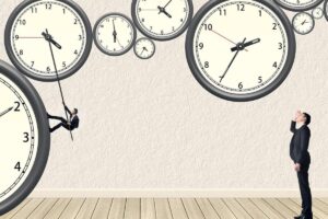 Come sconfiggere la procrastinazione e raggiungere l’efficienza: strategie efficaci