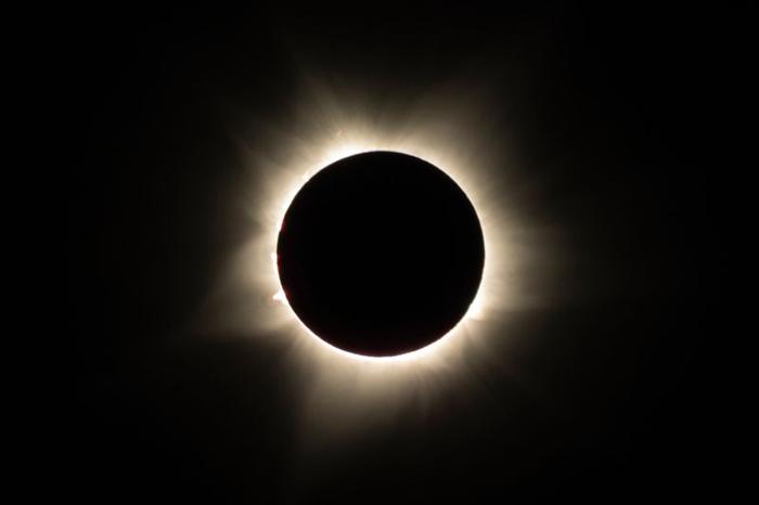 total-solar-eclipse-m-2.jpg