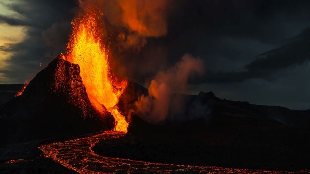 L’eruzione di un supervulcano costrinse gli esseri umani a migrare dall’Africa 74.000 anni fa