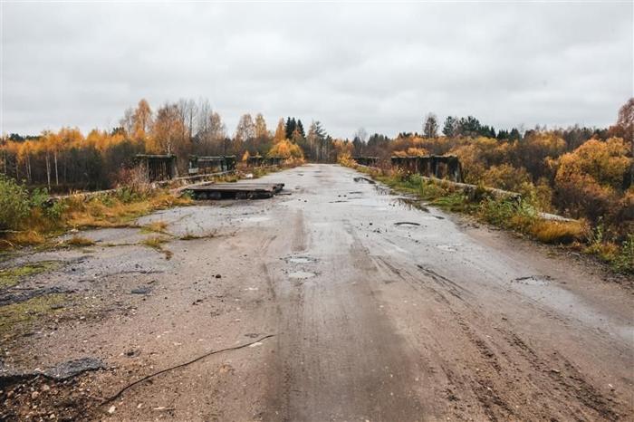bridge-to-abandoned-centralia-m-1.jpg