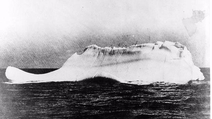 Un iceberg che potrebbe essere entrato in collisione con il Titanic.