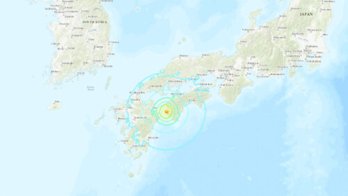 Forte scossa di terremoto in Giappone. Magnitudo 6.3. Le immagini