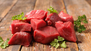 Mangia carne di selvaggina e i suoi polmoni rischiano il collasso