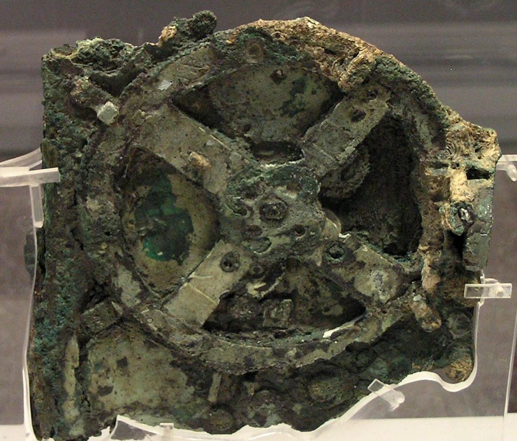 Antikythera-mechanism-1-min-e1719529766609-2.jpg