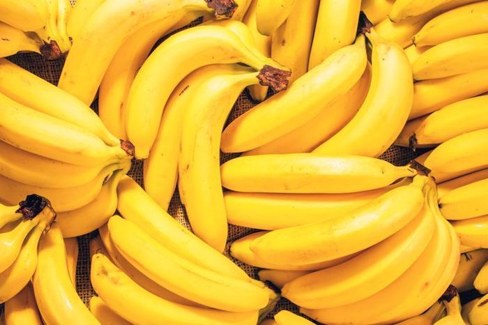 bananas-m-2.jpg