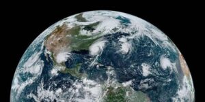 Due uragani e due tempeste tropicali nel bacino atlantico il 4 settembre 2019, come visto dal satellite GOES-16