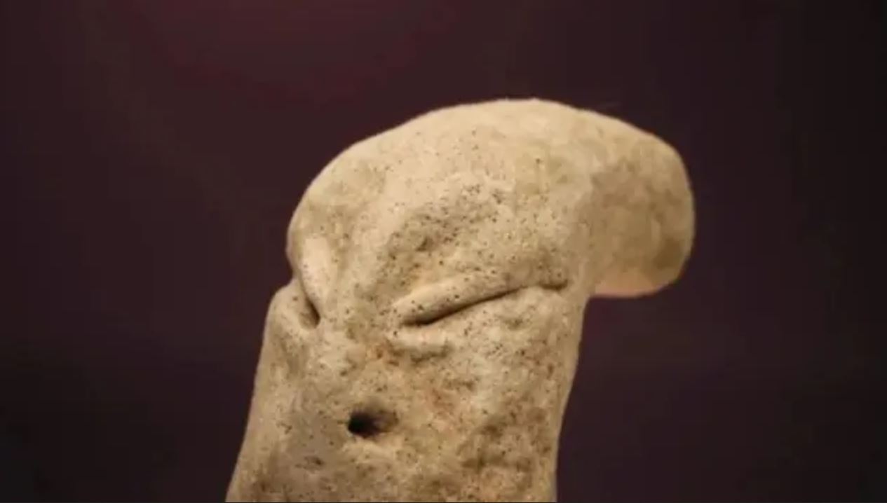 Statuetta-di-7700-anni-1.jpg