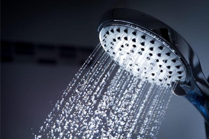 Dark-Shower-Head-777x518-1-1.jpg
