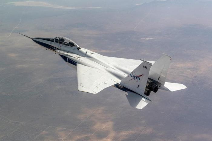 NASA F-15B Aeronautics Research Test Bed Shock Sensing Probe