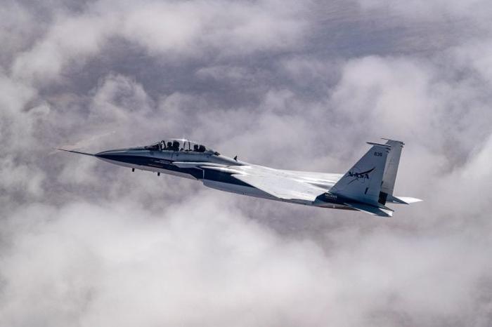 NASA F-15B Aeronautics Research Test Bed Shock-Sensing Probe Calibration Flight