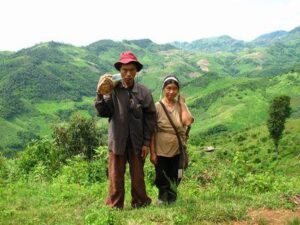 Coppia Akha nel nord della Thailandia