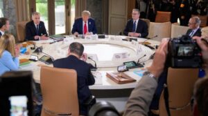 Trump esorta all'evacuazione di Teheran, lascia il vertice del G7 in anticipo mentre la guerra Israele-Iran si intensifica