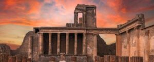 basilica di Pompei sotto un tramonto rosso