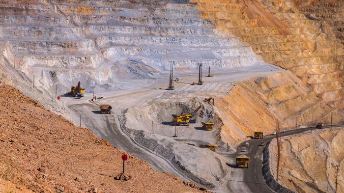 Thumbnails-for-IE-articles-Open-pit-mining-in-the-US-.jpg