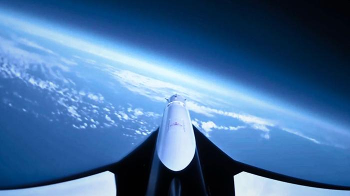 Thumbnails-for-IE-articles-Supersonic-rocketcraft-in-space-for-surveillance-.jpg