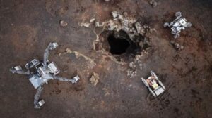I robot autonomi si calano nelle caverne lunari per testare tecniche di esplorazione