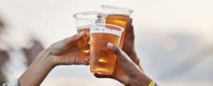 Il tuo QI al liceo può prevedere il tuo uso di alcol in seguito nella vita