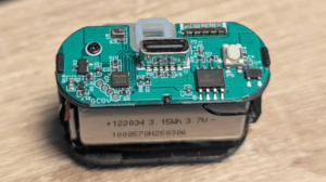 Un ingegnere trasforma una sigaretta elettronica usa e getta in un server web da 24KB che carica le pagine in 160ms