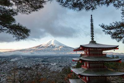 mount-fuji-s.jpg