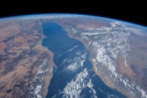 Il Mar Rosso fotografato da un astronauta a bordo della Stazione Spaziale Internazionale nel 2016.